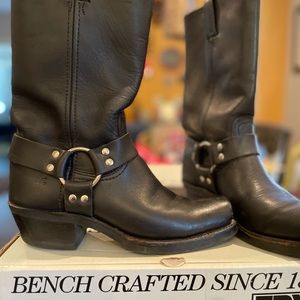 Vintage Frye Boots. Black Harness 8 M